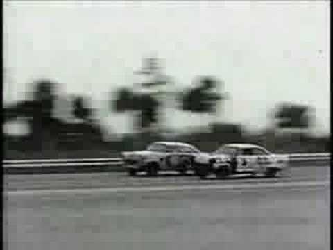 1960 Biggest Accident on a Race Track!!!