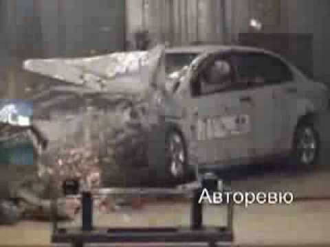 -   ( Lada Siluet crash test )