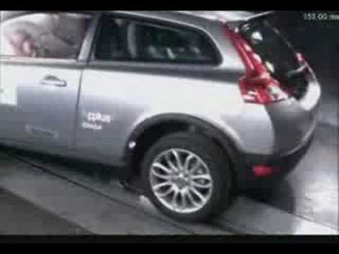 Краш-тест Volvo C30 (EuroNCAP)